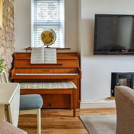 Bathurst Cottage Scarcliffe エクステリア 写真