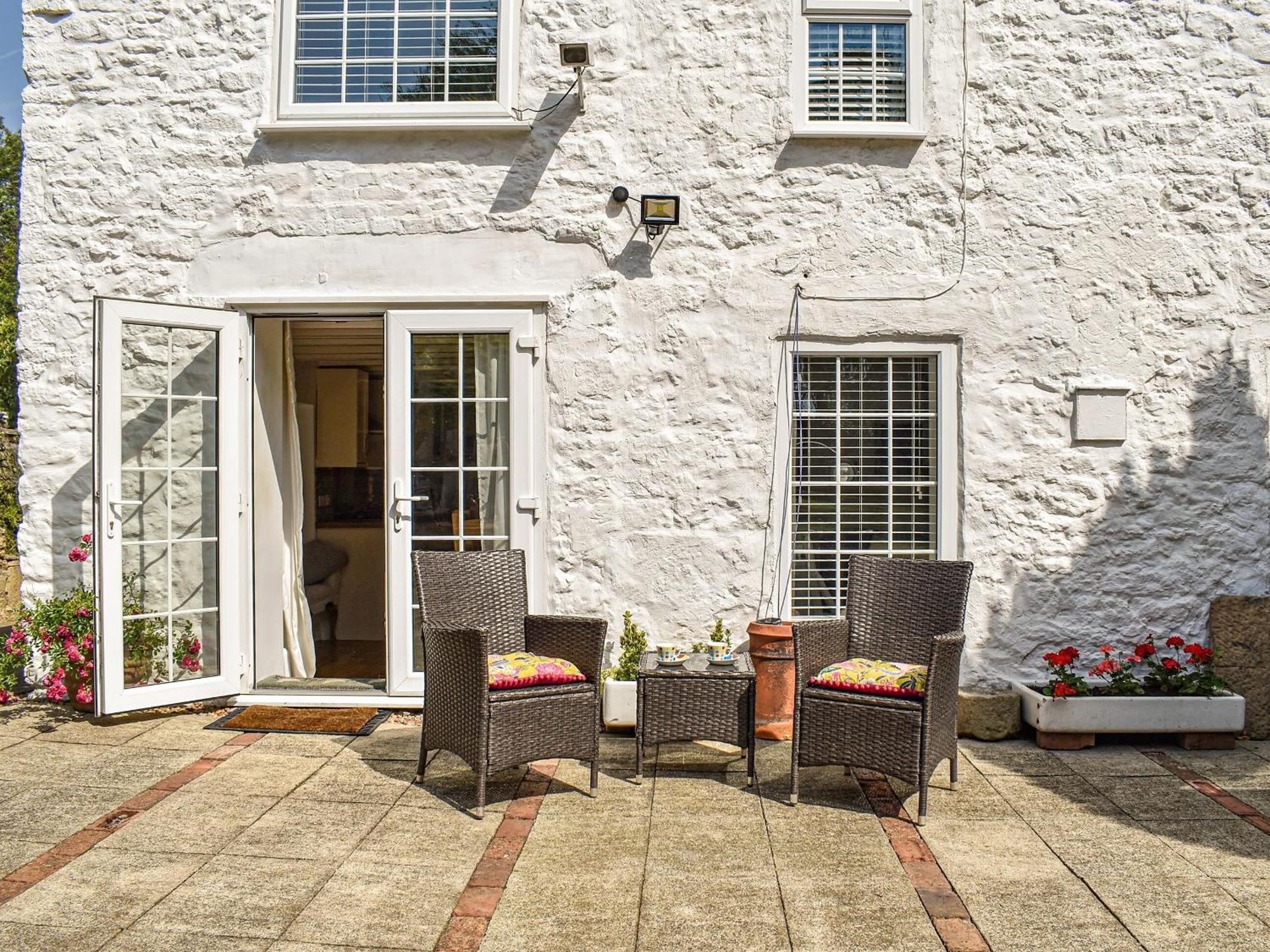 Bathurst Cottage Scarcliffe エクステリア 写真