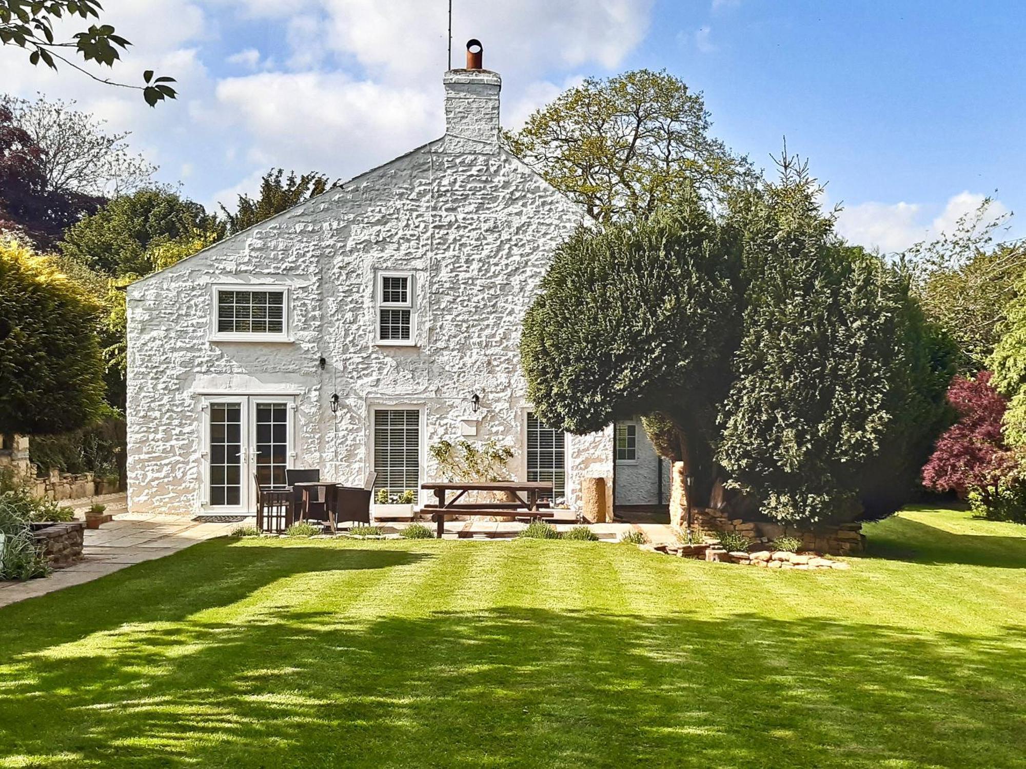 Bathurst Cottage Scarcliffe エクステリア 写真