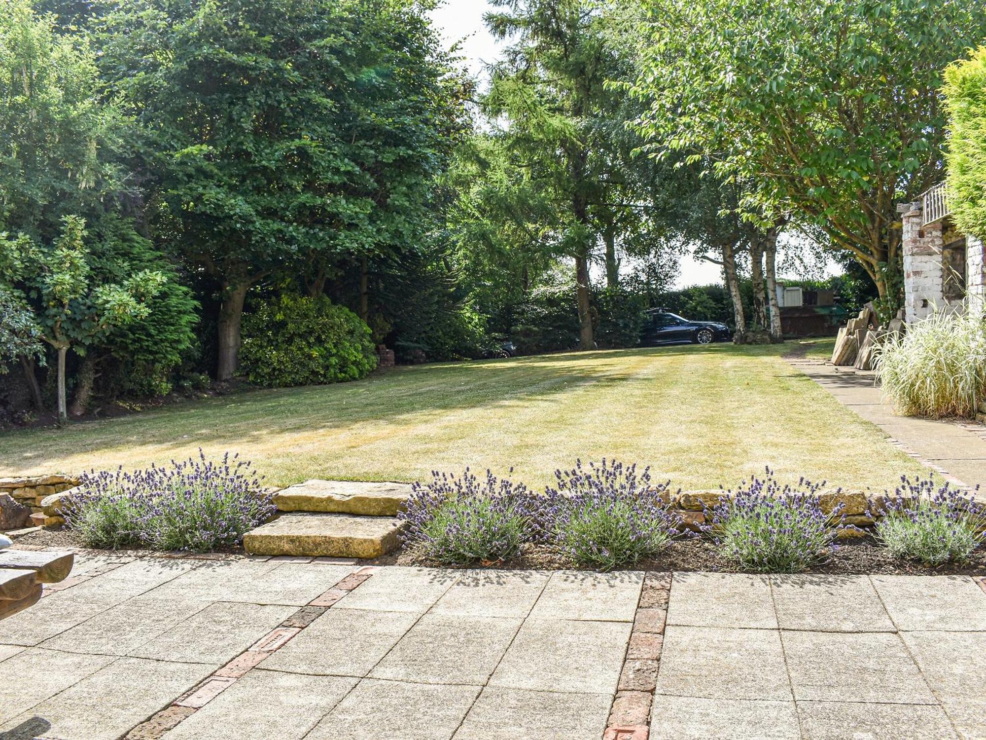 Bathurst Cottage Scarcliffe エクステリア 写真