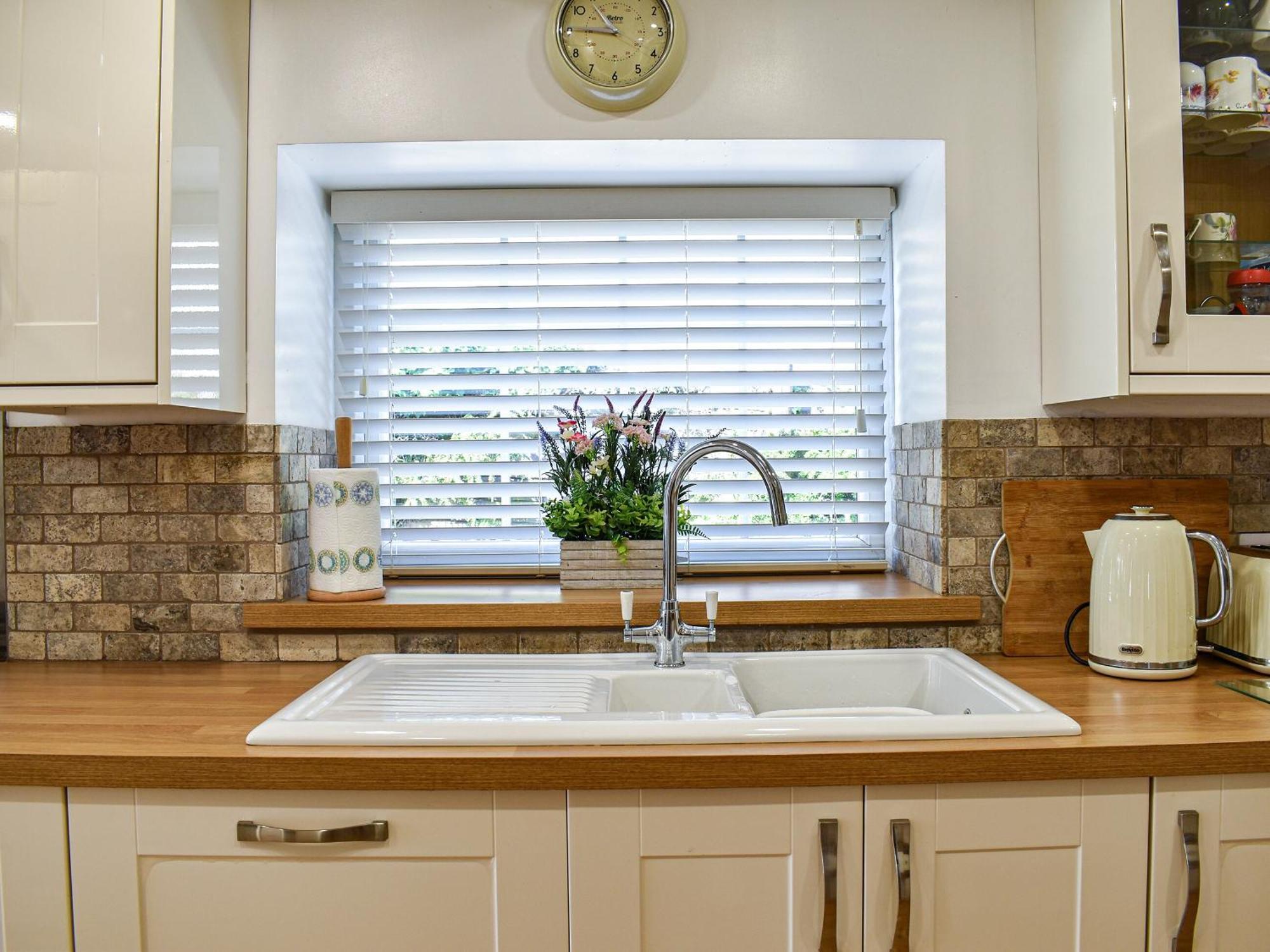 Bathurst Cottage Scarcliffe エクステリア 写真